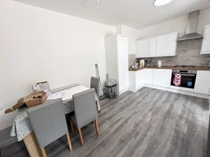 Lounge/ Kitchen- click for photo gallery